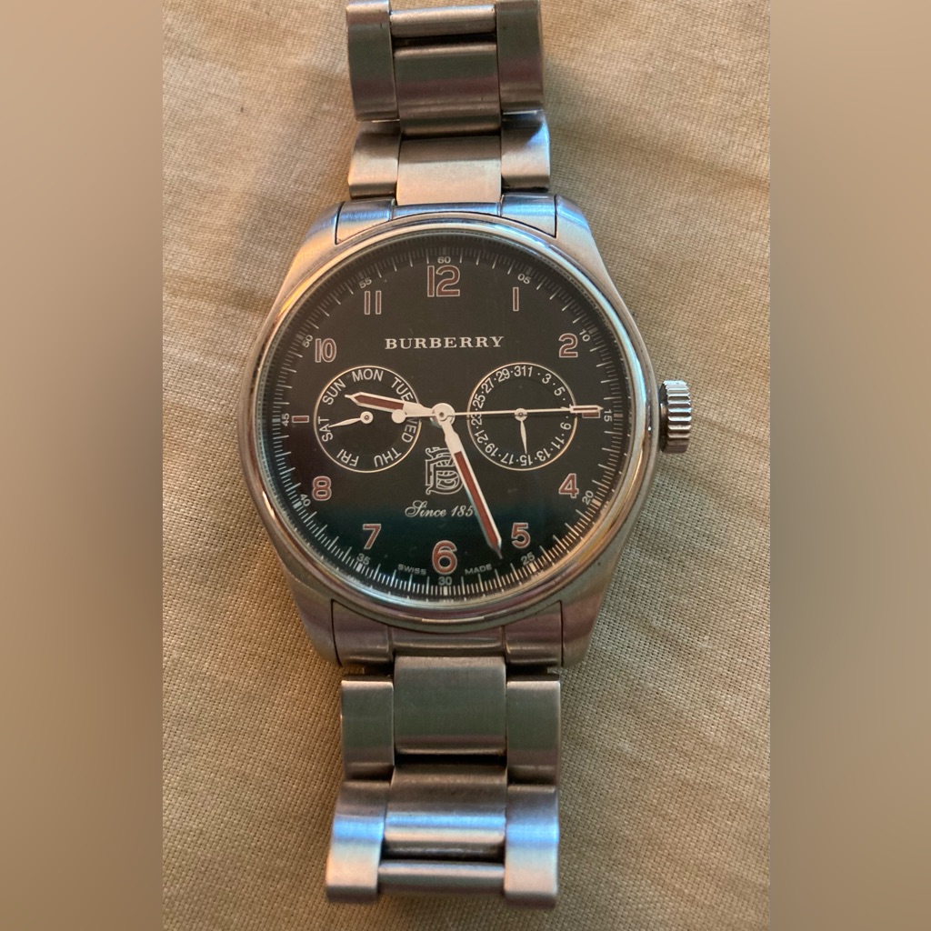 Burberry Men’s Bu1600 Stainless Steel Swiss Made Watch